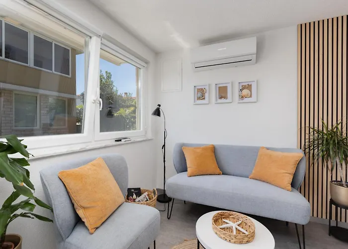 シャレー Marica Tiny House In Krk Centre クルク
