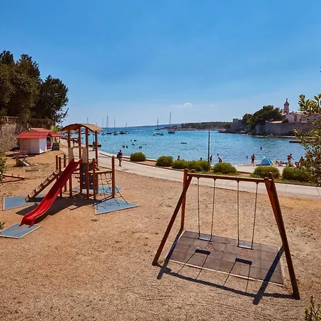Marica Tiny House In Krk Centre * 크르크