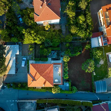 Marica Tiny House In Krk Centre 샬레