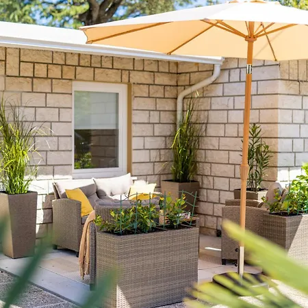 Alpstuga Marica Tiny House In Krk Centre *